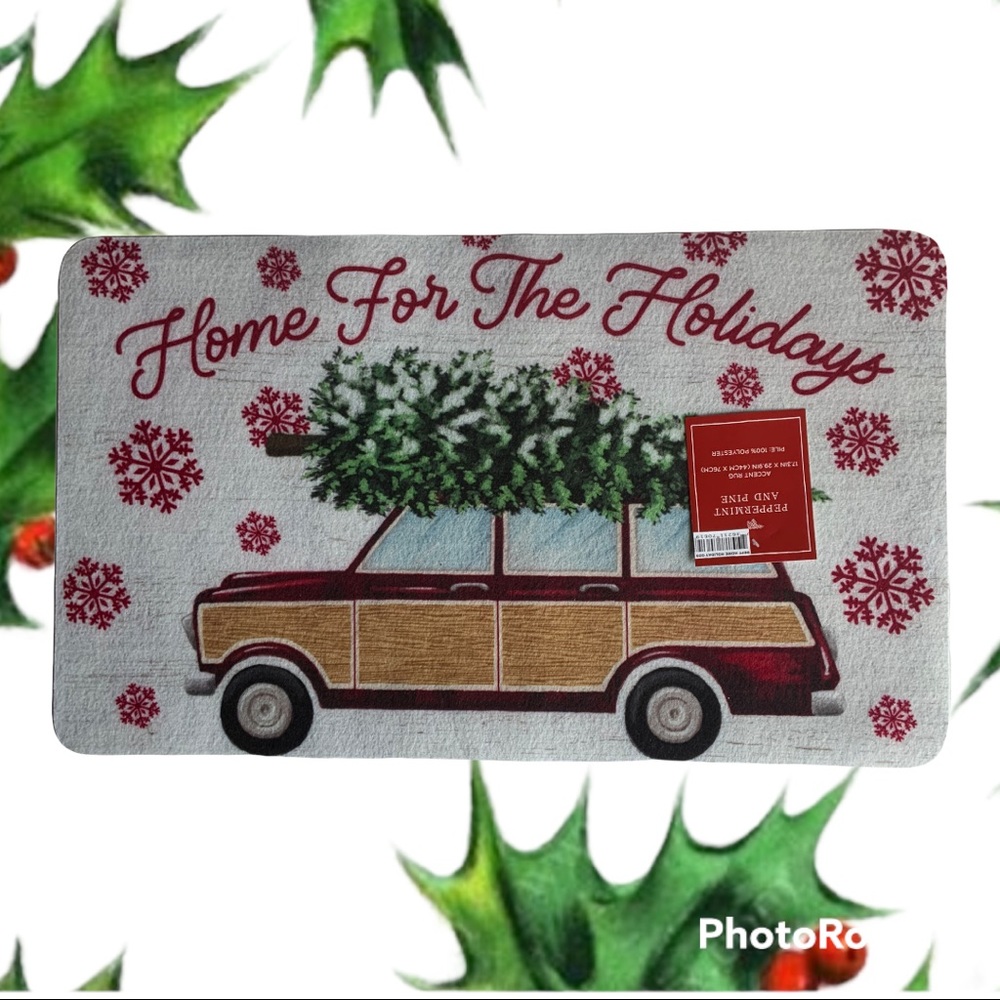 Peppermint & Pine Christmas ACCENT Rug 17.3” X 20.9” Vintage Station Wagon Tree - Picture 9 of 14